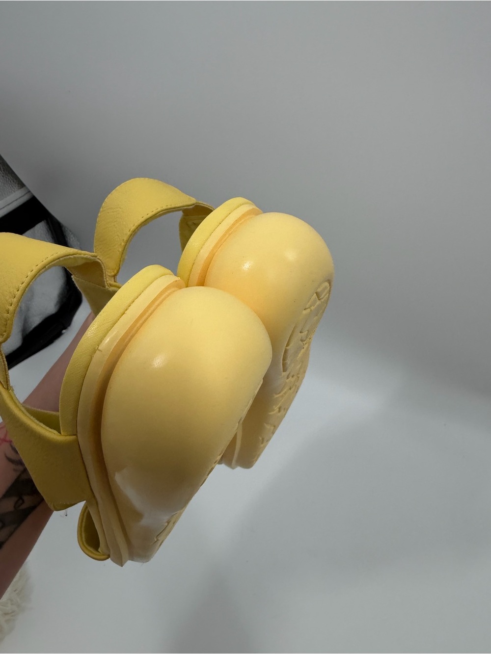 Camper Balloon Yellow Leather Sandal - Picture 7 of 10